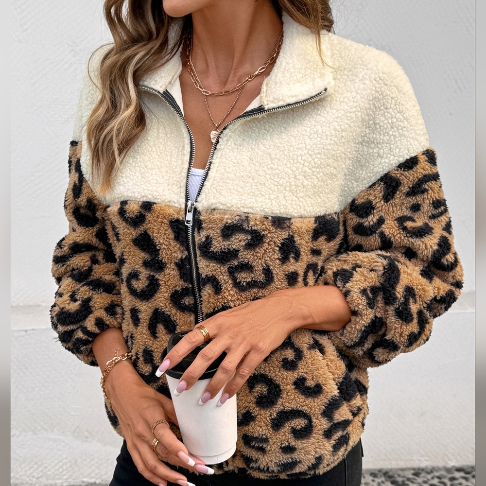 Wild Blocks Zip Jacket - Picture 4 of 13